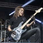 Crossfaith2
